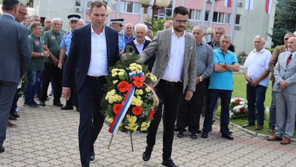 ДИВ ЈУНАЦИ НАСИХ ДАНА: Угљевик памти Мајевичку бригаду ВРС ДИВ ЈУНАЦИ НАСИХ ДАНА: Угљевик памти Мајевичку бригаду ВРС