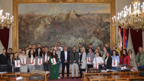 NE IZOSTAJE NI PODRŠKA MLADIMA: Sombor dodelio sredstva udruženjima i nevladinim organizacijama