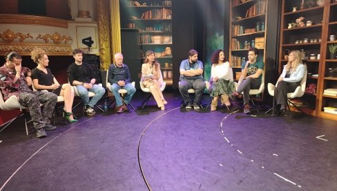 I ZA DECU I ZA ODRASLE: Glumci Ivice i Marice otkrili detalje novog mjuzikla (FOTO) I ZA DECU I ZA ODRASLE: Glumci Ivice i Marice otkrili detalje novog mjuzikla (FOTO)