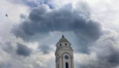 OVAKO ĆE SE KRETATI NEVREME Olujni oblaci stižu u Srbiju: Pljusak, grad i olujni vetar prvo dolaze u ove krajeve