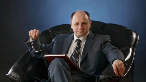 УКРАЈИНА И НДХ СУ БРАЋА  ПО НАЦИЗМУ: Интервју - Др Едуард Попов, универзитетски професор, филозоф