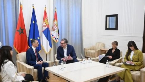 VUČIĆ PRIMIO U OPROŠTAJNU POSETU AMBASADORA BELHAŽA: Kraljevina Maroko dosledno pokazivala poštovanje prema teritorijalnom integritetu Srbije VUČIĆ PRIMIO U OPROŠTAJNU POSETU AMBASADORA BELHAŽA: Kraljevina Maroko dosledno pokazivala poštovanje prema teritorijalnom integritetu Srbije