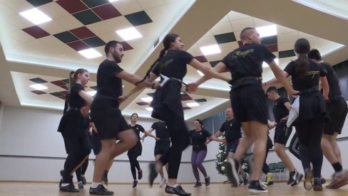 ROĐENDANSKI KONCERT: Nastup KUD Filigran u Kulturnom centru u Jagodini