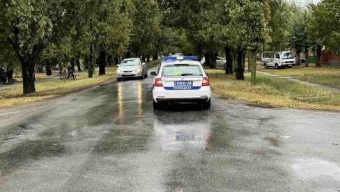 ВОЗАЧ МИЦУБИШИЈА ОСТАО НА МЕСТУ МРТАВ: Нови детаљи језиве саобраћајне несреће код Зрењанина ВОЗАЧ МИЦУБИШИЈА ОСТАО НА МЕСТУ МРТАВ: Нови детаљи језиве саобраћајне несреће код Зрењанина