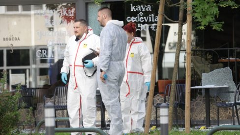 КАФИЋ ГОРАНА ОБРАДОВИЋА ПИШТЕ РАЗНЕТ ЕКСПЛОЗИВОМ? Полиција и даље блокира овај део Загреба КАФИЋ ГОРАНА ОБРАДОВИЋА ПИШТЕ РАЗНЕТ ЕКСПЛОЗИВОМ? Полиција и даље блокира овај део Загреба
