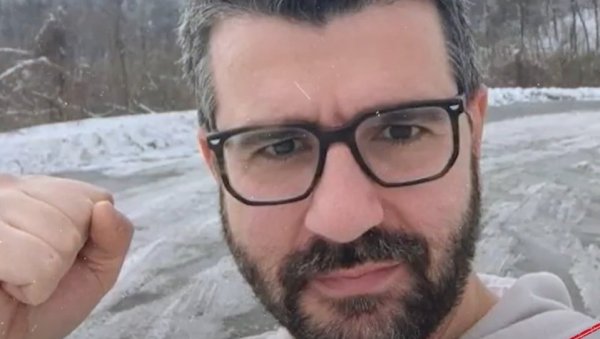 ОПОЗИЦИОНИ КАНДИДАТ ЗА ГРАДОНАЧЕЛНИКА ЗАЈЕЧАРА: Нит књиге нит искуства ОПОЗИЦИОНИ КАНДИДАТ ЗА ГРАДОНАЧЕЛНИКА ЗАЈЕЧАРА: Нит књиге нит искуства