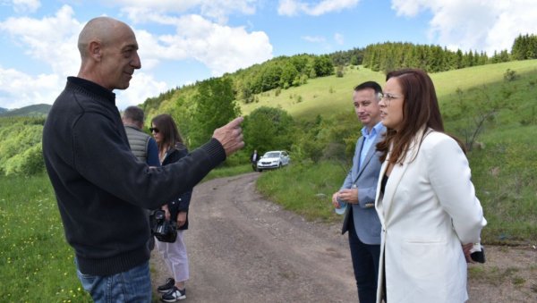 ПАВКОВ У КОСЈЕРИЋУ: Покренут поступак заштите за Предео изузетних одлика „Повлен и кањон Сушице“ ПАВКОВ У КОСЈЕРИЋУ: Покренут поступак заштите за Предео изузетних одлика „Повлен и кањон Сушице“