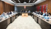 IZVRŠNI ODBOR FSS ODLUČIO: Liga sa 12 klubova za novu eru srpskog fudbala IZVRŠNI ODBOR FSS ODLUČIO: Liga sa 12 klubova za novu eru srpskog fudbala