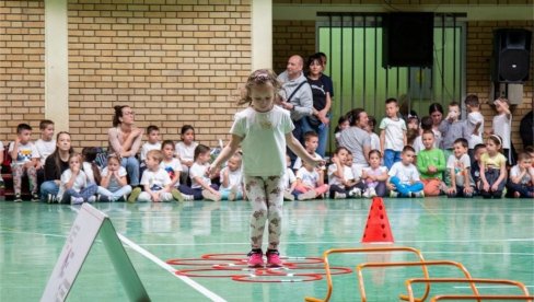 NAJMLAĐI SE OPROBALI U SPORTU: U Subotici održana Liga malih šampiona NAJMLAĐI SE OPROBALI U SPORTU: U Subotici održana Liga malih šampiona
