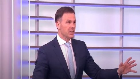 САДА ЈЕ У ПИТАЊУ ИСКЉУЧИВО ПОЛИТИКА, ИЗБОРИ И ПОКУШАЈ ДА СЕ ВРАТЕ У ФОТЕЉЕ Мали: Нико се више не сећа њихових захтева