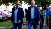ЂИЛАСОВ ПУЛЕН НАОРУЖАН ДО ЗУБА: Полиција му пронашла аутомат пут метака, имао посла са законом и раније ЂИЛАСОВ ПУЛЕН НАОРУЖАН ДО ЗУБА: Полиција му пронашла аутомат пут метака, имао посла са законом и раније