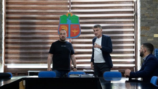 ИСТИНИ ТРЕБА ПОГЛЕДАТИ У ОЧИ! Ранко Стојић, директор за стратегију и развој фудбала ФСС, у Зајечару рекао оно што многи неће ИСТИНИ ТРЕБА ПОГЛЕДАТИ У ОЧИ! Ранко Стојић, директор за стратегију и развој фудбала ФСС, у Зајечару рекао оно што многи неће