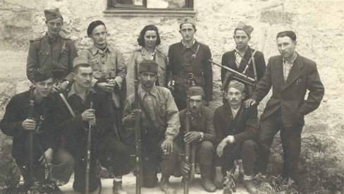 ПОКРЕТНА БАНКА ВРХОВНОГ ШТАБА НЕСТАЈЕ ИСПОД БУКВЕ: Лола и Митар Бакић су штампарију и новац су закопали негде у реону Доброселице и Драглице