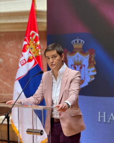 ПОЛУДЕЛИ ОД ФРУСТРАЦИЈА Ана Брнабић о срамном вређању Вучића на Новој С ПОЛУДЕЛИ ОД ФРУСТРАЦИЈА Ана Брнабић о срамном вређању Вучића на Новој С