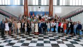 PRIZNANJA ZA 73 OBRAZOVNE USTANOVE: Uručene nagrade najuspešnijima u Programu „Za čistije i zelenije škole u Vojvodiniˮ