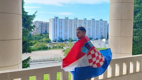 STUDENT SA ŠAHOVNICOM NA RAMENIMA HOĆE RADIKALIZACIJU BLOKADA Pujda ko je spreman na sukob sa policijom! SKORO BIO SA PICULOM