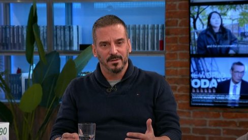 СЛОБО - ЧЕ ГЕВАРО, ИМА ЈЕДАН ПРОБЛЕМ Пипер одговорио Георгиеву - Пад од 40 места од када ректор Ђокић води Универзитет у Београду! СЛОБО - ЧЕ ГЕВАРО, ИМА ЈЕДАН ПРОБЛЕМ Пипер одговорио Георгиеву - Пад од 40 места од када ректор Ђокић води Универзитет у Београду!