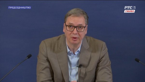 ОД ТА ПОСЛА НЕМА НИШТА: Вучић о најави блокадера да ће да упадну у Пионирски парк ОД ТА ПОСЛА НЕМА НИШТА: Вучић о најави блокадера да ће да упадну у Пионирски парк
