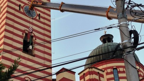 NOVI SJAJ STARIH CRKVENIH ZVONA: Obavljena reparacija za Crkvu Svete Trojice u Paraćinu (FOTO)
