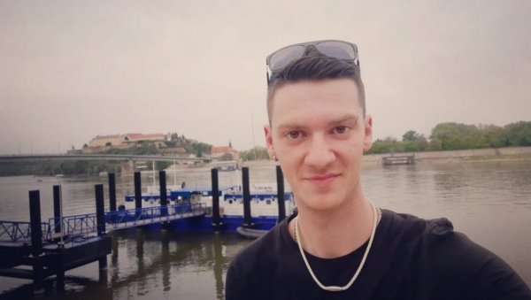 МИЛАН РАДИЋ (31) СЕ ВРАТИО КУЋИ: Срећан крај потраге за Новосађанином, за којим се трагало од 30. маја МИЛАН РАДИЋ (31) СЕ ВРАТИО КУЋИ: Срећан крај потраге за Новосађанином, за којим се трагало од 30. маја