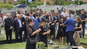 ГОДИШЊИЦА УБИСТВА ДИМИТРИЈА ПОПОВИЋА У ГРАЧАНИЦИ: Прекинут млади живот као последица безумне мржње
