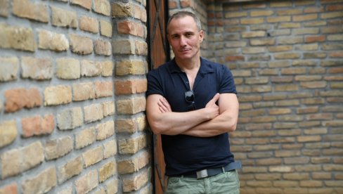 РОБИН ХУД СТИЖЕ ИЗ СРПСКИХ ШУМА: Британска епска серија о најпознатијем одметнику снима се у нашој земљи