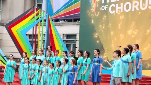 ЗЛАТНА НАГРАДА У ШАНГАЈУ: Хор Дечјег културног центра Београд освојио значајно признање у Кини