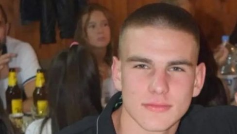 MAJKA PRONAŠLA MRTVOG SINA (21) KAD SE VRAĆALA SA POSLA: Tragedija kod Zrenjanina MAJKA PRONAŠLA MRTVOG SINA (21) KAD SE VRAĆALA SA POSLA: Tragedija kod Zrenjanina