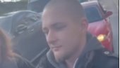 BOLI ME K*RAC ŠTO SI SAMOHRANA MAJKA! UMRI OD RAKA: Blokader jezivo napao samohranu majku (VIDEO)