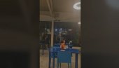 KAO U HOROR FILMU: Blokaderi kao nacistički zombiji nasrnuli na studente (VIDEO) KAO U HOROR FILMU: Blokaderi kao nacistički zombiji nasrnuli na studente (VIDEO)