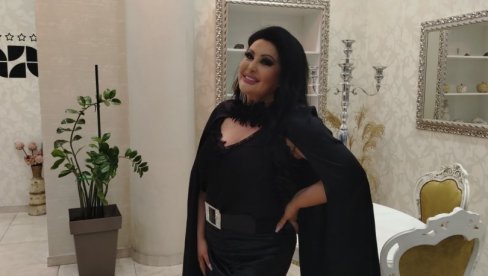 NAJLEPŠE VESTI U DOMU MUZIČKE ZVEZDE: Dragana Mirković postala baka, na svet stigla mala princeza (FOTO)