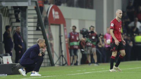 POTRES! Sin selektora Albanije u dresu Srbije (FOTO)