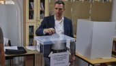 ТЕРОРИСТИЧИ АКТ БЛОКАДРА У КОСЈЕРИЋУ: На точку аута Жарка Ђокића одврнути штафови