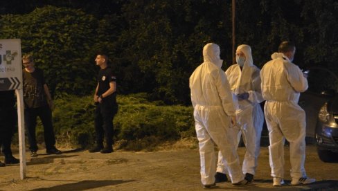 IZDAHNULA U KOLIMA, NIJE JOJ PRUŽIO POMOĆ? U Sremskoj Kamenici priveden partner (43) preminule žene (50)
