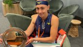 LOMIĆU ČAŠE, SAMO DA ME NE IZBACE IZ LOKALA! Kako će Aleksandra Krunić da proslavi osvajanje srebrnog tanjira na Grend Slemu