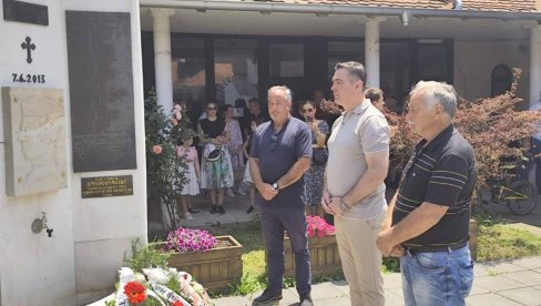 СЕЋАЊЕ НА „ЦРНУ СРЕДУ“: У врњачком Новом Селу обележена годишњица стрељања 73 мештана