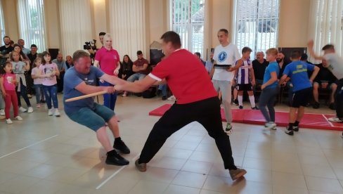 ПОДРШКА ОЖИВЉАВАЊУ СЕЛА: „Михољски сусрети“ и у параћинској општини ПОДРШКА ОЖИВЉАВАЊУ СЕЛА: „Михољски сусрети“ и у параћинској општини
