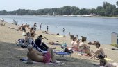 SKOČIO NA GLAVU I POVREDIO SE: Incident na Adi Ciganliji
