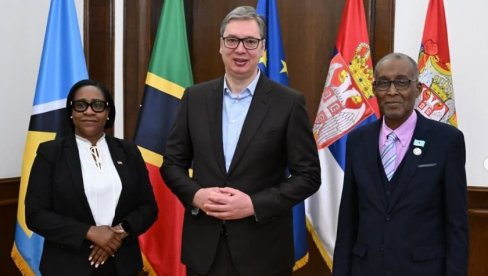 РАЗГОВОР О ЈАЧАЊУ МЕСТА И УЛОГЕ МАЛИХ ДРЖАВА НА СВЕТСКОЈ ГЕОПОЛИТИЧКОЈ СЦЕНИ: Вучић са пријатељима из Свете Луције и Светог Китса и Невиса