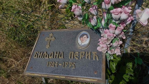 УБИО НАМ ДЕТЕ ДРУГИ ПУТ: Албанац уклонио спомен обележје Биљани Перић (11), настрадалој српској девојчици у Грачаници УБИО НАМ ДЕТЕ ДРУГИ ПУТ: Албанац уклонио спомен обележје Биљани Перић (11), настрадалој српској девојчици у Грачаници