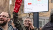 НИСУ СЕ ЏАБЕ МУЏАХЕДИНИ ИГРАЛИ ФУДБАЛА ГЛАВАМА СРБА Монструозно: Блокадер слави клање Срба (ФОТО)