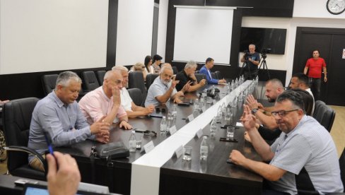 JAVNA RASPRAVA DO 27. JUNA: Nacrt odluke o rebalnsu budžeta grada Kraljeva JAVNA RASPRAVA DO 27. JUNA: Nacrt odluke o rebalnsu budžeta grada Kraljeva