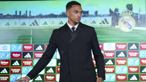OSTVARENJE SNA! Trent Aleksander-Arnold pojačao Real Madrid, a toliko mu je važan, da je dato dodatnih 10 miliona samo iz jednog razloga!