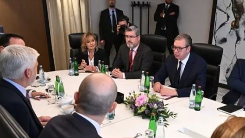 VUČIĆ NA FORUMU GLOBSEC: Predsednik se obraća na panelu Iskoristiti trenutak: Stvaranje trajnih partnerstava u susedstvu (VIDEO)