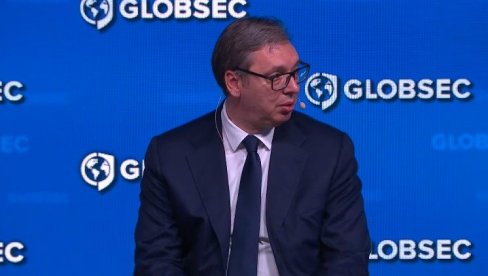 UOZBILJITE SE MALO. UMIJTE SE LEPO HLADNOM VODOM Vučić: Nije svet crno - beli i nisu stvari tako jednostavne UOZBILJITE SE MALO. UMIJTE SE LEPO HLADNOM VODOM Vučić: Nije svet crno - beli i nisu stvari tako jednostavne