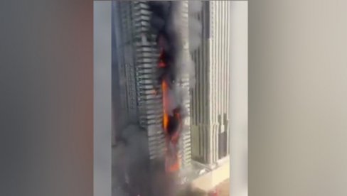 NEZAPAMĆEN POŽAR U DUBAIJU: Gori luksuzni neboder, evakuisano skoro 4.000 stanara (VIDEO)