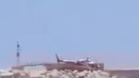 HELIKOPTER SE SRUŠIO U MORE: Velika panika među kupačima, u letelici bilo petoro ljudi (FOTO/VIDEO)
