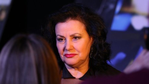 SVARI SU SE OTELE KONTROLI Glumica priznala - intimna scena sa poznatim kolegom bila je stvarna: Bilo me je sramota...