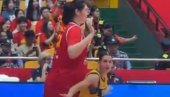 BOSANKE NISU ZNALE ŠTA IH JE SNAŠLO: Ceo svet priča o onome što se desilo u Kini (VIDEO) BOSANKE NISU ZNALE ŠTA IH JE SNAŠLO: Ceo svet priča o onome što se desilo u Kini (VIDEO)