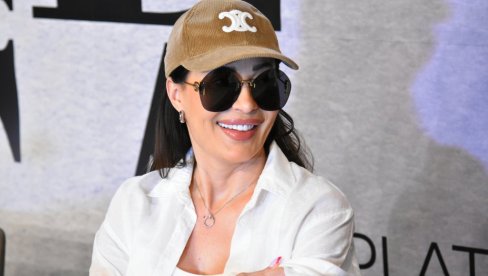 OVDE SE OSEĆAM KAKO KOD KUĆE: Ceca Ražnatović otkrila detalje muzičkog druženja sa Nišlijama na Vidovdan (FOTO)